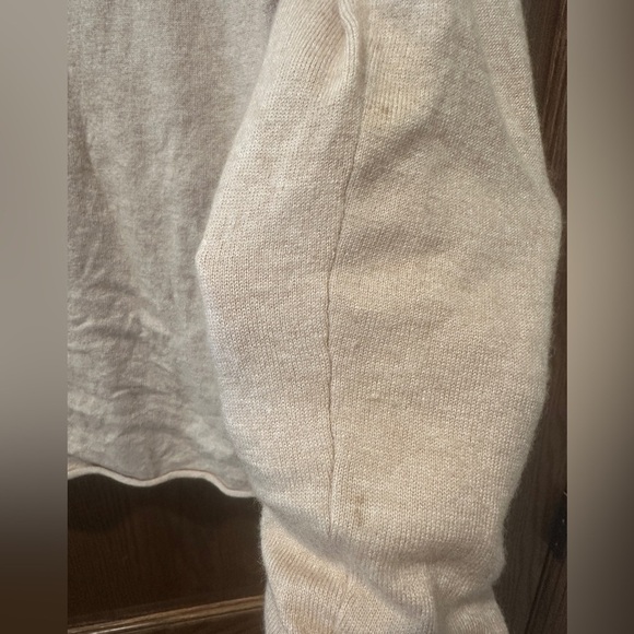 J Crew Womens Beige V Neck Long Sleeve Sweater Knit Top Size L - Picture 4 of 5